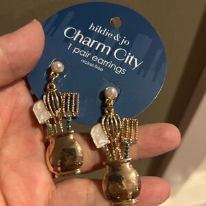 Hildie & Jo Gold tone Charm City kitchen utensil Earrings